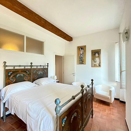Camere Francesca ヴェルナッツァ エクステリア 写真